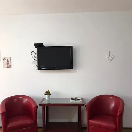 Tri 