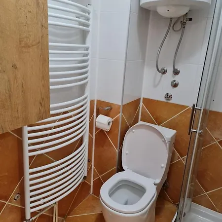 Tri 