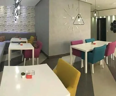 Aparthotel Tri 